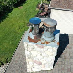 Davis Inspection Services - Rusted chimney cap