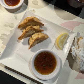 Dojo Sushi - Chicken Gyoza - Sushi Bars Near Me - Los Angeles, California