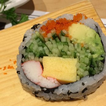Mi Ne Sushi - Large California Roll - Sushi Bars Near Me - Aurora, Ontario Mi Ne Sushi - Large California Roll - Sushi Bars Near Me - Aurora, Ontario