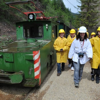 Abenteuer Erzberg - Einfahrt mit der Katl in die Erlebniswelt Schaubergwerk untertage - Snow Removal Near Me - Eisenerz, 6