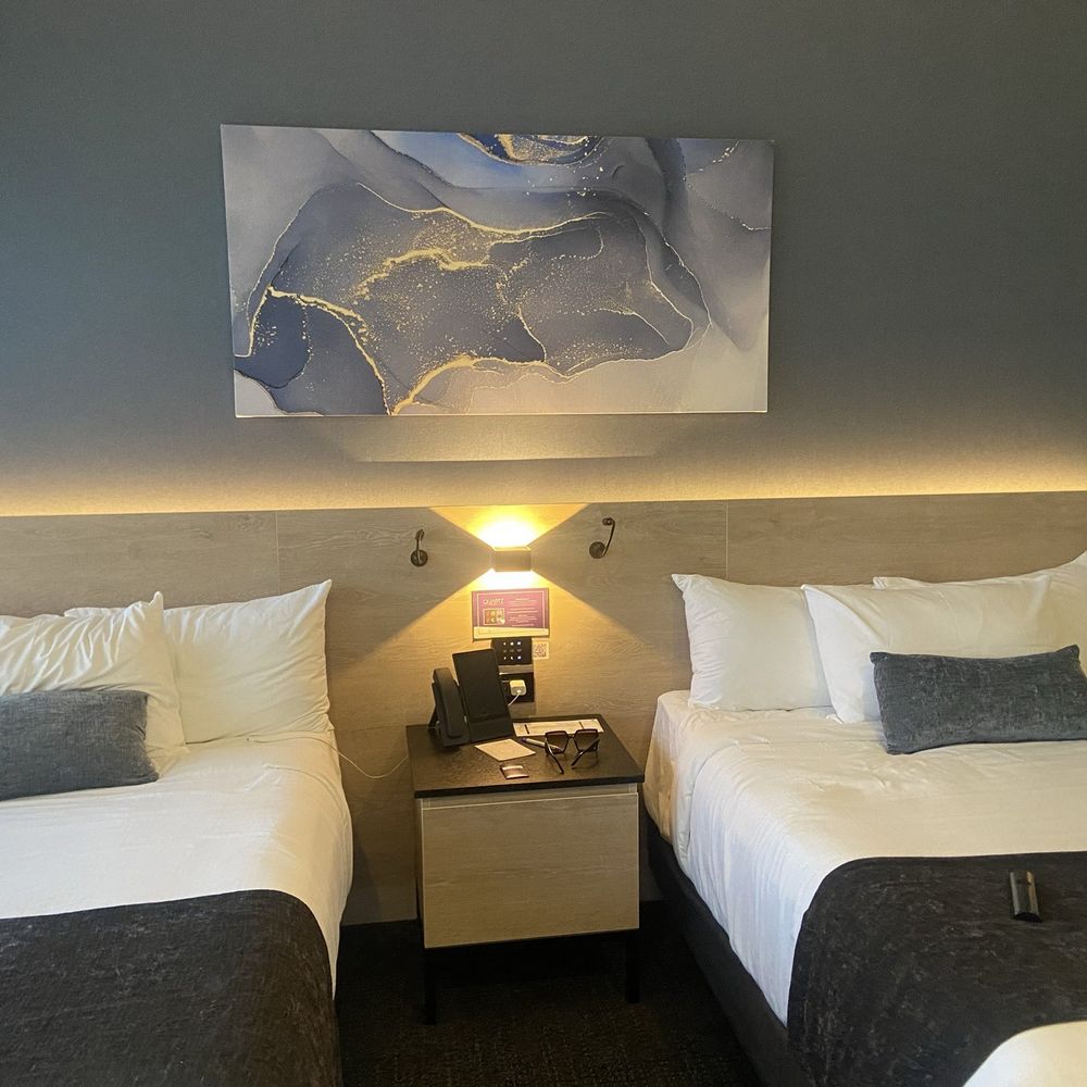Quartz - Double bed room - Hotels Near Me - Tijuana, BCN Quartz - Double bed room - Hotels Near Me - Tijuana, BCN