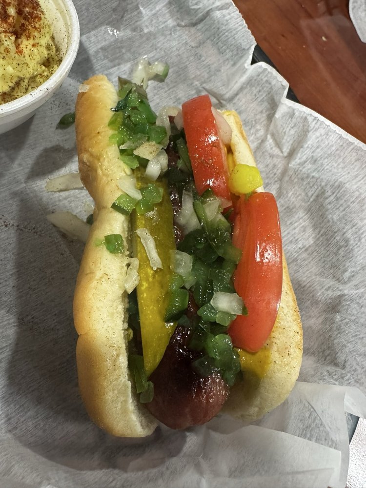 Flights And Bites Logo