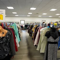 LISTEN Thrift & Furniture Store - White River Junction