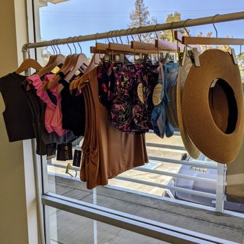 Hot Yoga Republic - Pretty yoga studio clothing for sale - Yoga Near Me - San Rafael, California