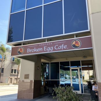 Another Broken Egg Cafe - Breakfast & Brunch Near Me - Burbank, California