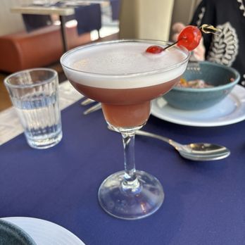 Bastardo - Cocktail made with gin, cherry liqueur, and whipped egg white - Portuguese Near Me - Lisbon, 11