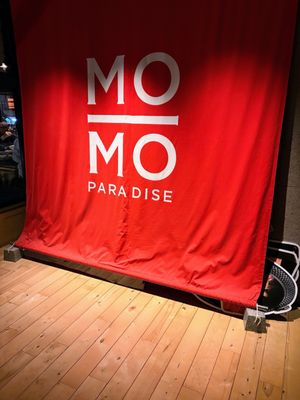 MO-MO-PARADISE Kabukicho by null