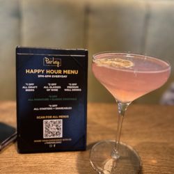 The Parlay Kitchen + Cocktails - Lei'd in the Desert