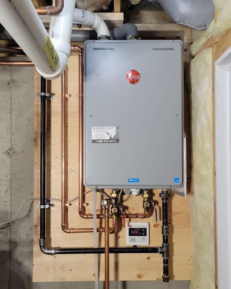 Slide of Latour Plumbing and Construction