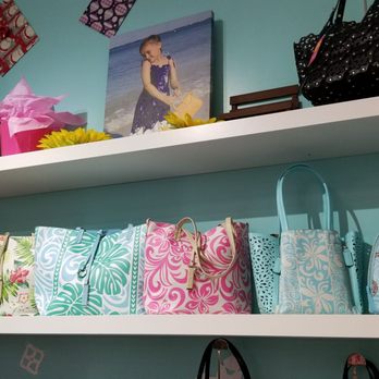 Happy Wahine - Accessories Near Me - Kaneohe, Hawaii Happy Wahine - Accessories Near Me - Kaneohe, Hawaii