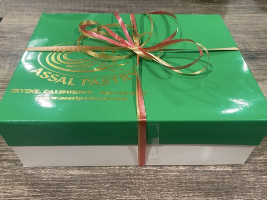 Assal Pastry by null