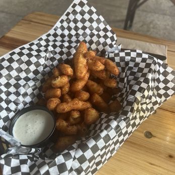 Yellow Springs Brewery - Cheese curds - Brewpubs Near Me - Columbus, Ohio Yellow Springs Brewery - Cheese curds - Brewpubs Near Me - Columbus, Ohio