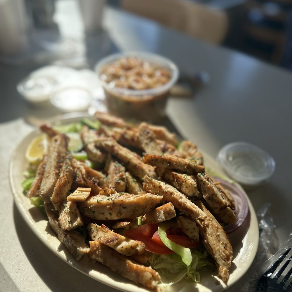 Sam's Southern Eatery - Grilled chicken salad - Southern Near Me - Mobile, Alabama Sam's Southern Eatery - Grilled chicken salad - Southern Near Me - Mobile, Alabama