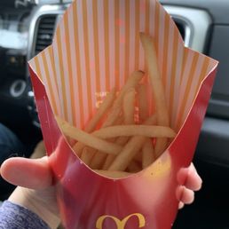 Wow, nice large fry we got from this poor excuse of a McD's Wow, nice large fry we got from this poor excuse of a McD's