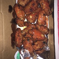 Domino's Pizza - Hot wings