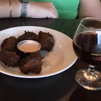 The Stein & Vine - Bars Near Me - Brandon, Florida The Stein & Vine - Bars Near Me - Brandon, Florida
