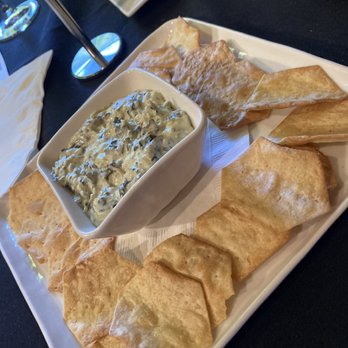 South Stage Cellars - spinach dip/pita chips, very good - Wine Tasting Room Near Me - Jacksonville, Oregon