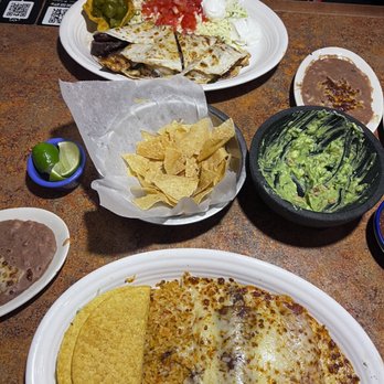 La Parrilla Mexican Restaurant - plates of food - Mexican Near Me - Acworth, Georgia