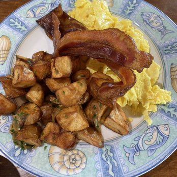 Petit Soleil - Petit breakfast - Breakfast & Brunch Near Me - Napa, California Petit Soleil - Petit breakfast - Breakfast & Brunch Near Me - Napa, California