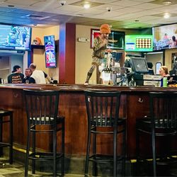 Grindstone Tap House - Bar with live music