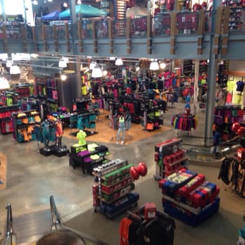DICK'S Sporting Goods - Sports Wear Near Me - Hoover, Alabama DICK'S Sporting Goods - Sports Wear Near Me - Hoover, Alabama