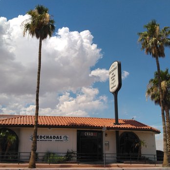 Edchadas Mexican - This is the restaurant exterior on Twenty-nine Palms Highway at about noontime. !Aqui se come muy bien! - Mexican Near Me - Twentynine Palms, California Edchadas Mexican - This is the restaurant exterior on Twenty-nine Palms Highway at about noontime. !Aqui se come muy bien! - Mexican Near Me - Twentynine Palms, California