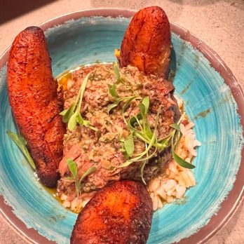 Super Mega Bien - Ropa vieja and plantains - Latin American Near Me - Denver, Colorado
