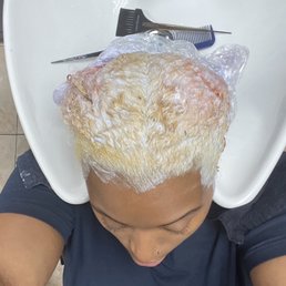 First application (of 3) of bleach when they ignored me when I said I wanted to cut my hair first to make the bleaching process easier. First application (of 3) of bleach when they ignored me when I said I wanted to cut my hair first to make the bleaching process easier.