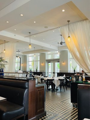 CASSIS ST. PETE - Updated May 2024 - 1216 Photos & 1085 Reviews - 170 Beach Dr NE, St Petersburg