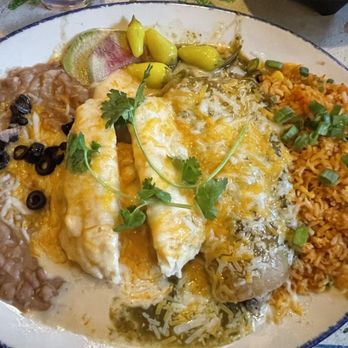 Barra Barra - House-made Corn Tamales & Chile Relleno Tradicional - Mexican Near Me - San Diego, California Barra Barra - House-made Corn Tamales & Chile Relleno Tradicional - Mexican Near Me - San Diego, California