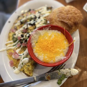 Ruby Slipper Central Business District - Salmon Omelette - Breakfast & Brunch Near Me - New Orleans, Louisiana Ruby Slipper Central Business District - Salmon Omelette - Breakfast & Brunch Near Me - New Orleans, Louisiana