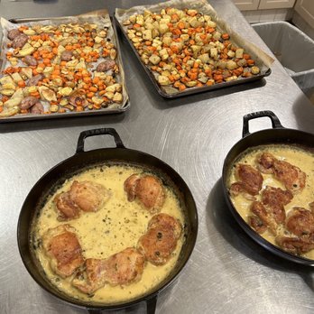 Sur La Table - Kitchen Supplies Near Me - Skokie, Illinois