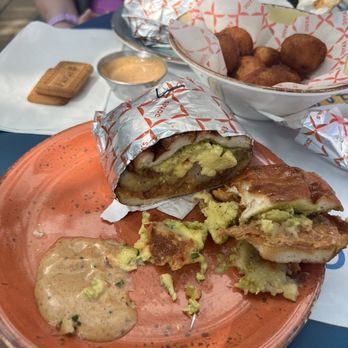 Joya’s - Vegetarian breakfast sandwich - Cafes Near Me - Worthington, Ohio