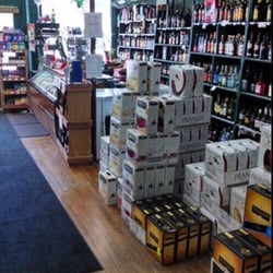 Moravia Liquors