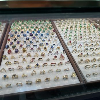 King's Jewelry - Beautiful rings - Jewelry Near Me - Stockton, California King's Jewelry - Beautiful rings - Jewelry Near Me - Stockton, California