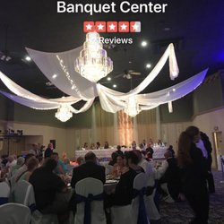 Maniaci's Banquet Center - Great wedding