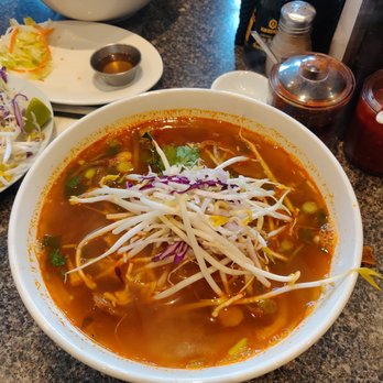 Pho Rachel - Bun bo hue, spicy but worth it - Vietnamese Near Me - Montreal, Quebec