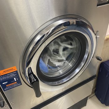 EZ Wash Laundry - Laundromat Near Me - Plano, Texas EZ Wash Laundry - Laundromat Near Me - Plano, Texas