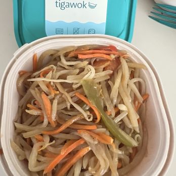 Tigawok - Potato Shreds with Bean Sprouts - Fast Food Near Me - Los Angeles, California Tigawok - Potato Shreds with Bean Sprouts - Fast Food Near Me - Los Angeles, California