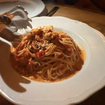 Contessa Miami - Spicy Lobster Capellini - Italian Near Me - Miami, Florida Contessa Miami - Spicy Lobster Capellini - Italian Near Me - Miami, Florida