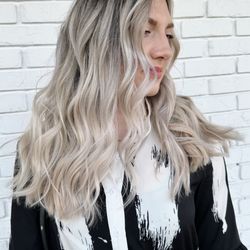 Alex Yarber Salon in Tuscaloosa gift card