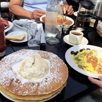 The Griddle Cafe - Breakfast & Brunch Near Me - Los Angeles, California The Griddle Cafe - Breakfast & Brunch Near Me - Los Angeles, California