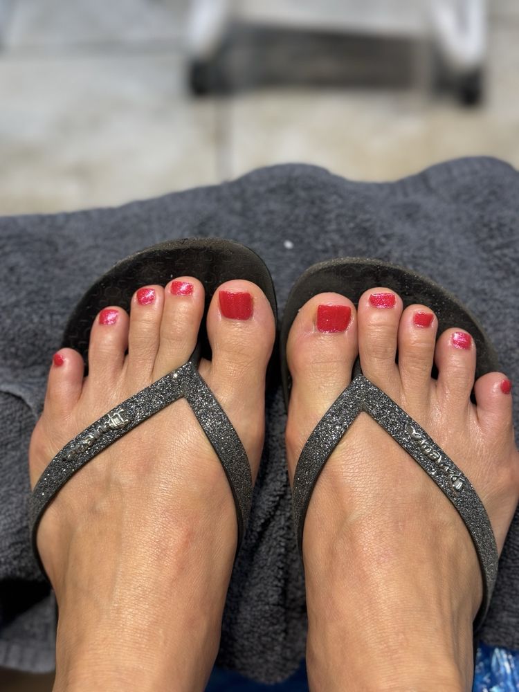 DIANA NAIL BAR Updated October 2024 92 Photos & 61 Reviews 835 N