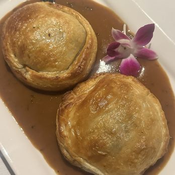 Blu’ Steakhouse - Beef Wellington - Steakhouses Near Me - Hollywood, Florida
