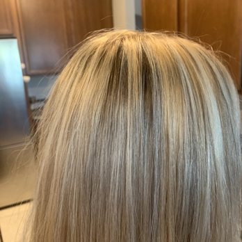 Shear Luxe Salon - Orange and way too processed up top. Not even blended from dark up top to lighter at the bottom how a balayage is suppose to be - Cosmetics & Beauty Supply Near Me - Jacksonville, Florida Shear Luxe Salon - Orange and way too processed up top. Not even blended from dark up top to lighter at the bottom how a balayage is suppose to be - Cosmetics & Beauty Supply Near Me - Jacksonville, Florida