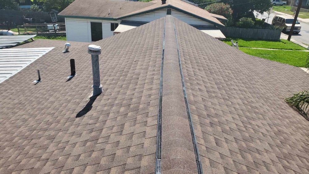 Slide of Guerra Roofing & Construction