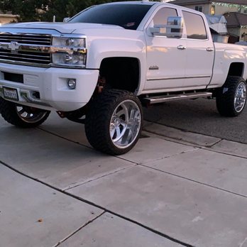Blackout Tint - Black out tint , tinted my truck - Car Window Tinting Near Me - Tulare, California