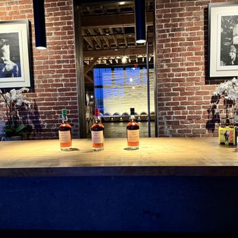 Savage And Cooke - Beautiful Decor! - Distilleries Near Me - Vallejo, California