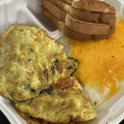 Royal Casino Restaurant - Spinach Omelet with cheddar cheese!