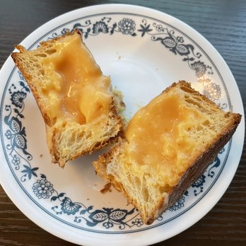 Frenchette Bakery - Croustillant with lemon curd - Bakeries Near Me - New York, New York Frenchette Bakery - Croustillant with lemon curd - Bakeries Near Me - New York, New York